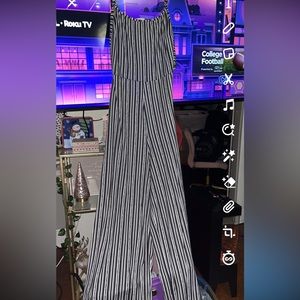 Juniors/womens jumpsuit
